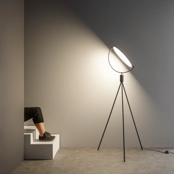 Lampadaire LED métal design modulable avec diffuseur orientable (Blanc / Noir) – Image 6